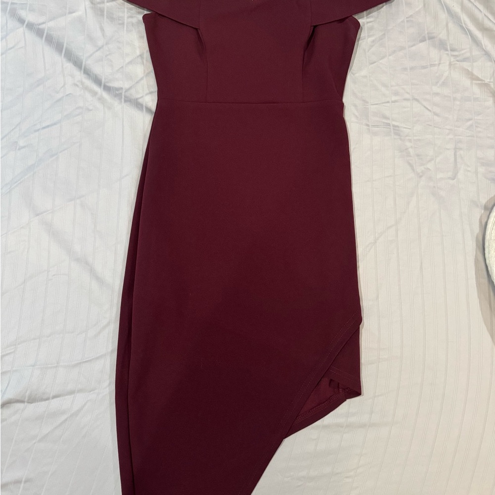 Elegant Burgundy Off-Shoulder Dress